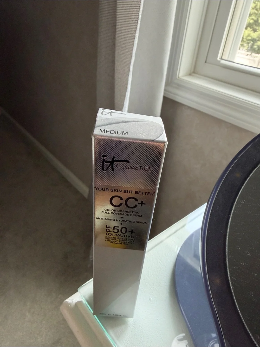 it cosmetics description brand